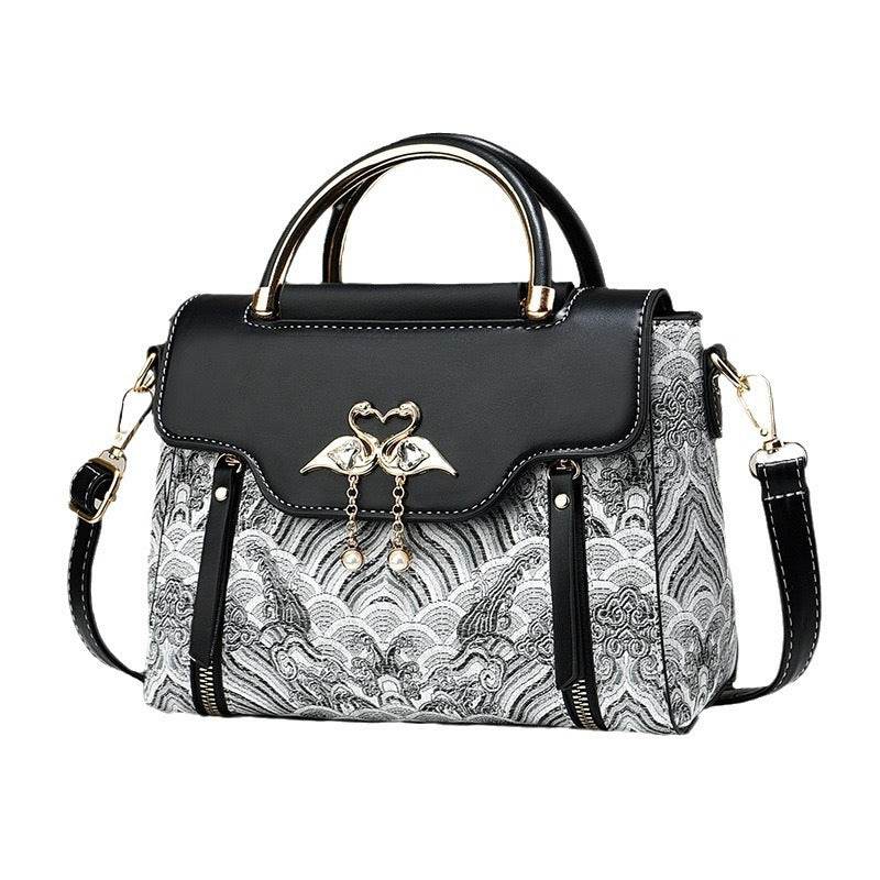 Buycenter Chinese Embroidery Handbag - Stylish Clutch for Daily Use - Buy Center