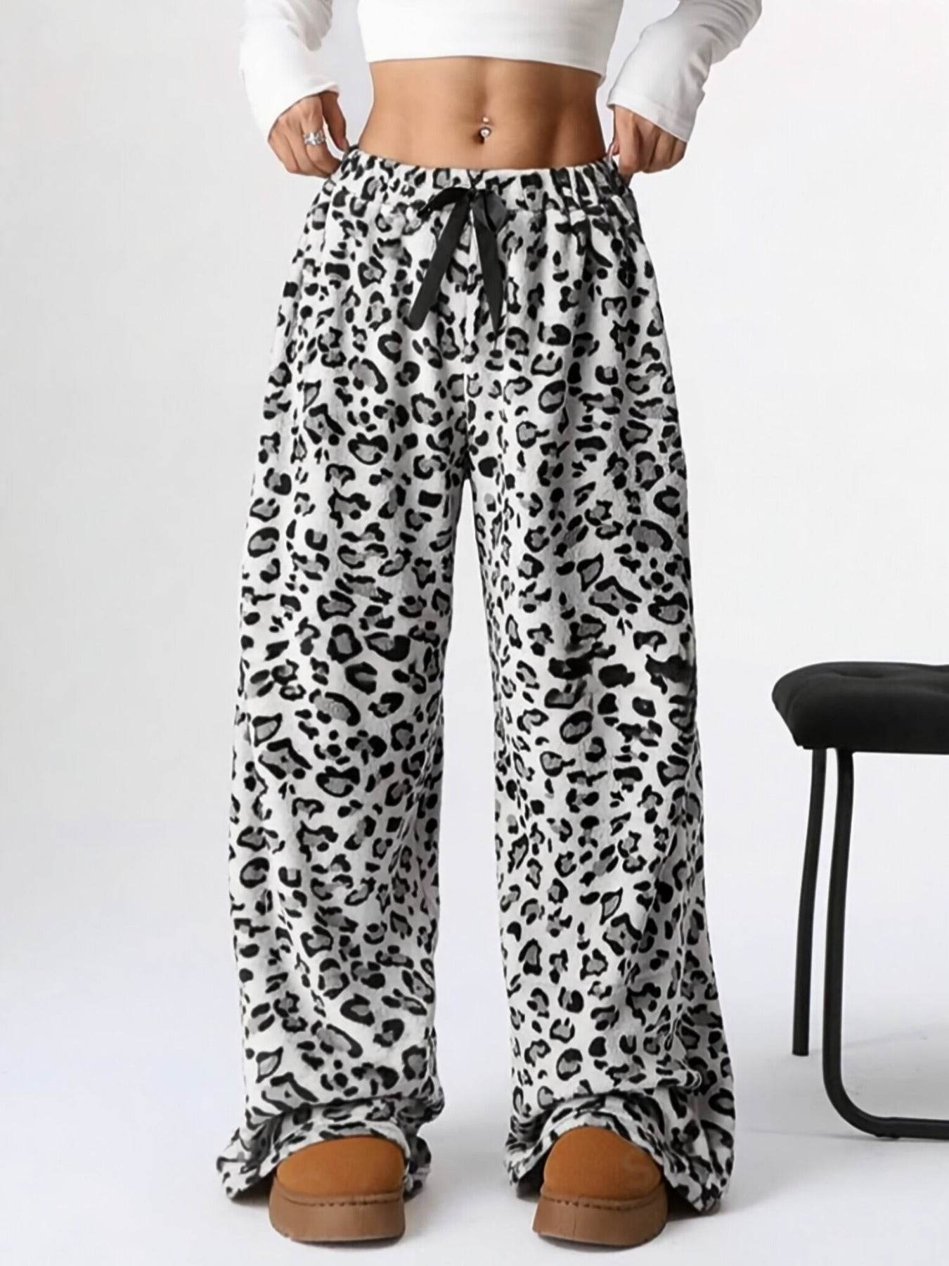 Trendy Leopard Print Wide Leg Pants - Chic Style for Every Occasion - Buy Center