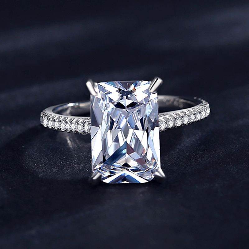 Buycenter S925 Sterling Silver Ring - Elegant Simulation Diamond Design - Buy Center