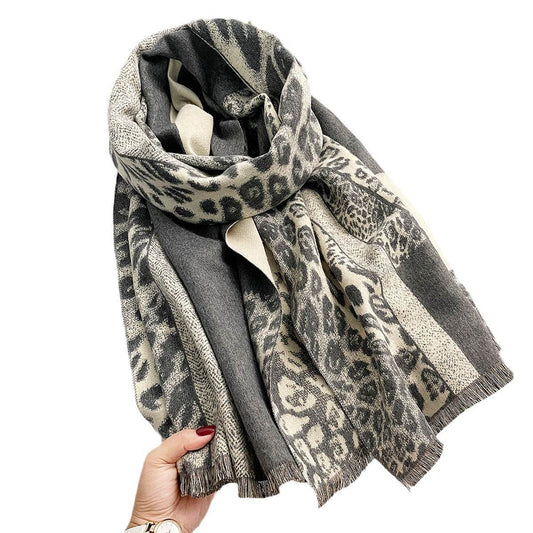 Color-Blocking Leopard Print Scarf - Thick, Warm & Stylish for Winter - Buy Center