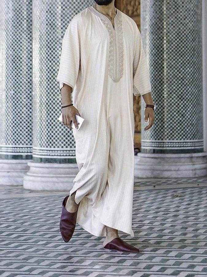 Ethnic Style White Muslim Robe - Casual Loose Fit & Elegant Embroidery
