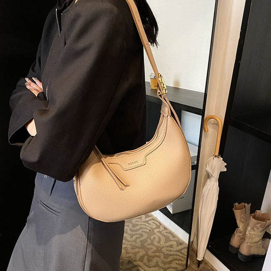 Stylish Women's Shoulder Messenger Bag - Chain Detail, 5 Trendy Colors - Buy Center