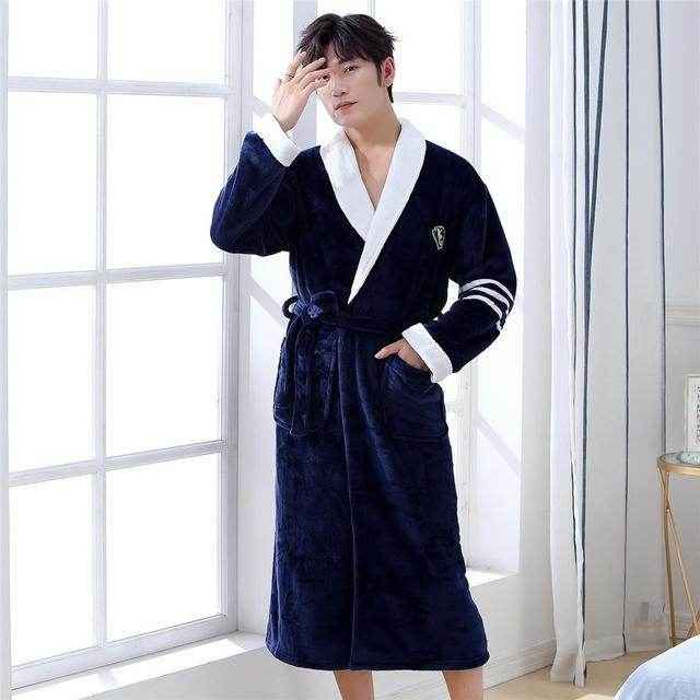 Elegant Winter Flannel Robe Gown - Cozy Men’s Sleepwear for 2025