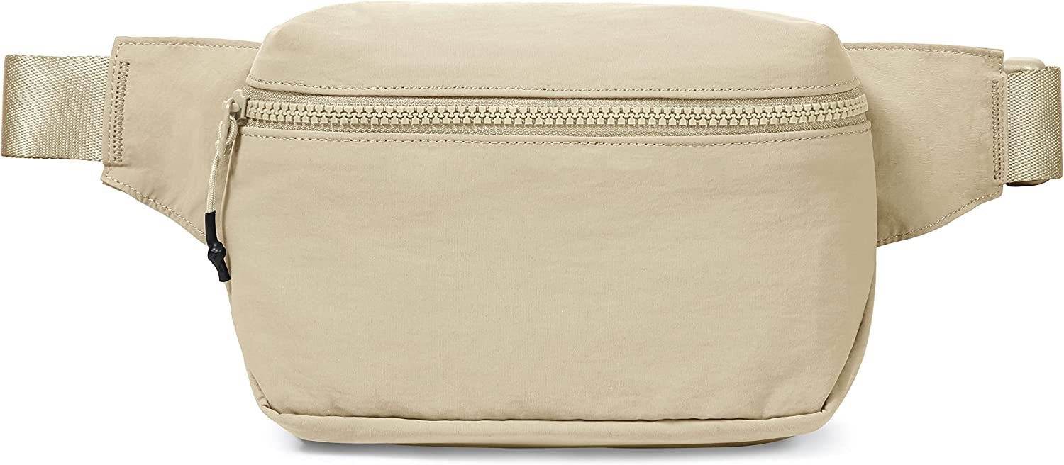 Versatile Outdoor Messenger Phone Bag - Stylish & Durable for All - Buy Center