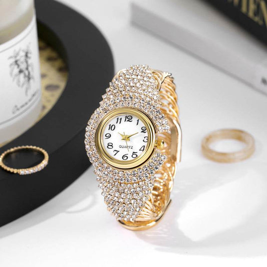 Buycenter Women's Quartz Watch - Stylish Design for Every Occasion - Buy Center
