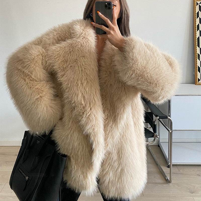 Buycenter Medium Length Fox Fur Coat - Stylish Street Trendsetter - Buy Center