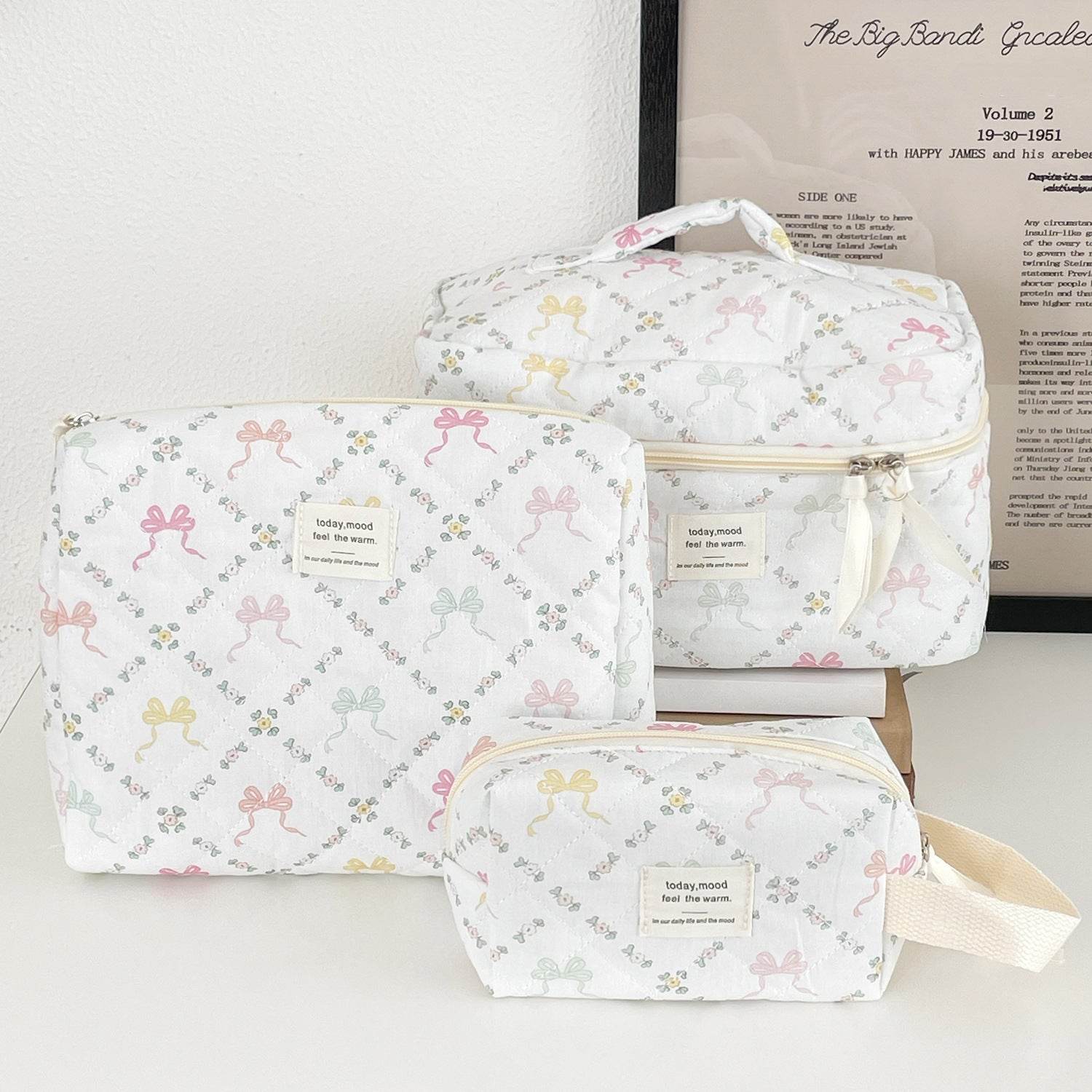 Colorful Bowknot Portable Storage Bag - Large Capacity Clutch for Daily Use - Buy Center