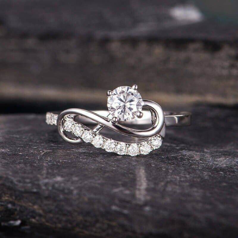 Buy Center Female Line Round Ring - Zircon Inlaid White Gold Design - Buy Center