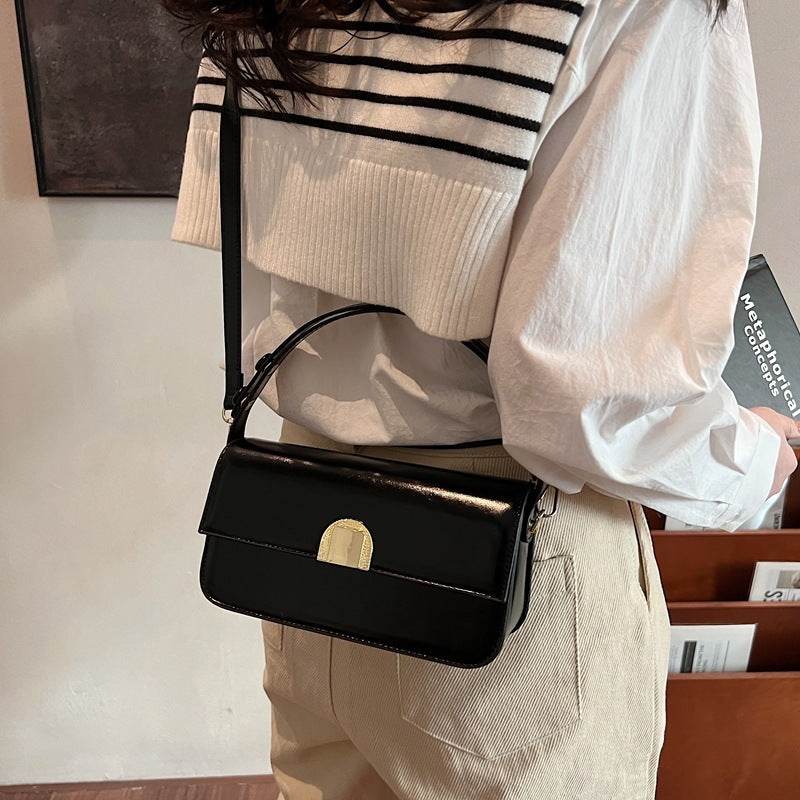 Stylish Women's Retro Shoulder Bag - Versatile Fashion Crossbody Accessory - Buy Center