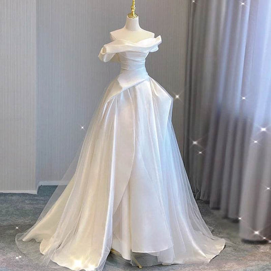 Temperament Princess Style Satin Wedding Dress - Elegant & Flattering Fit - Buy Center