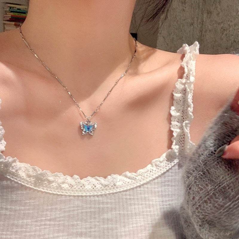 Buy Center Double-Layer Butterfly Necklace - Stylish Clavicle Chain - Buy Center
